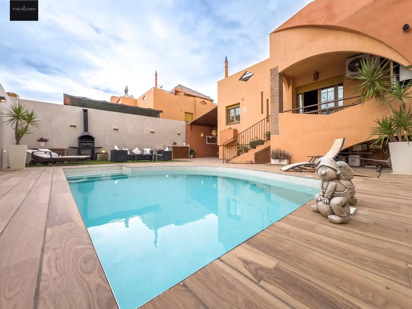 Piscina de Casa adosada en venda en Las Gabias amb Aire condicionat, Calefacció i Jardí privat