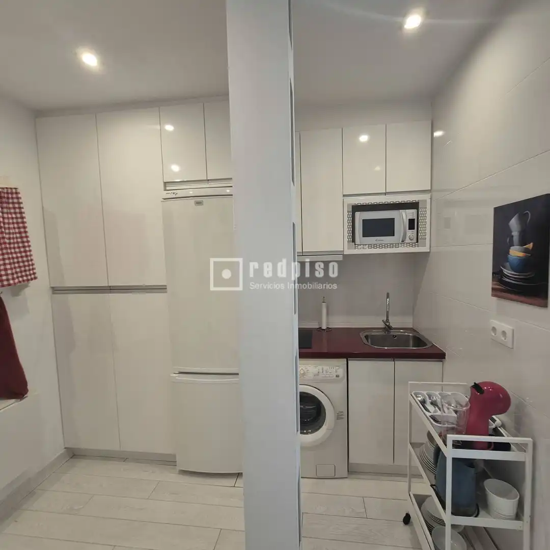 Kitchen of Study for rent in Sevilla  with Air Conditioner and Furnished