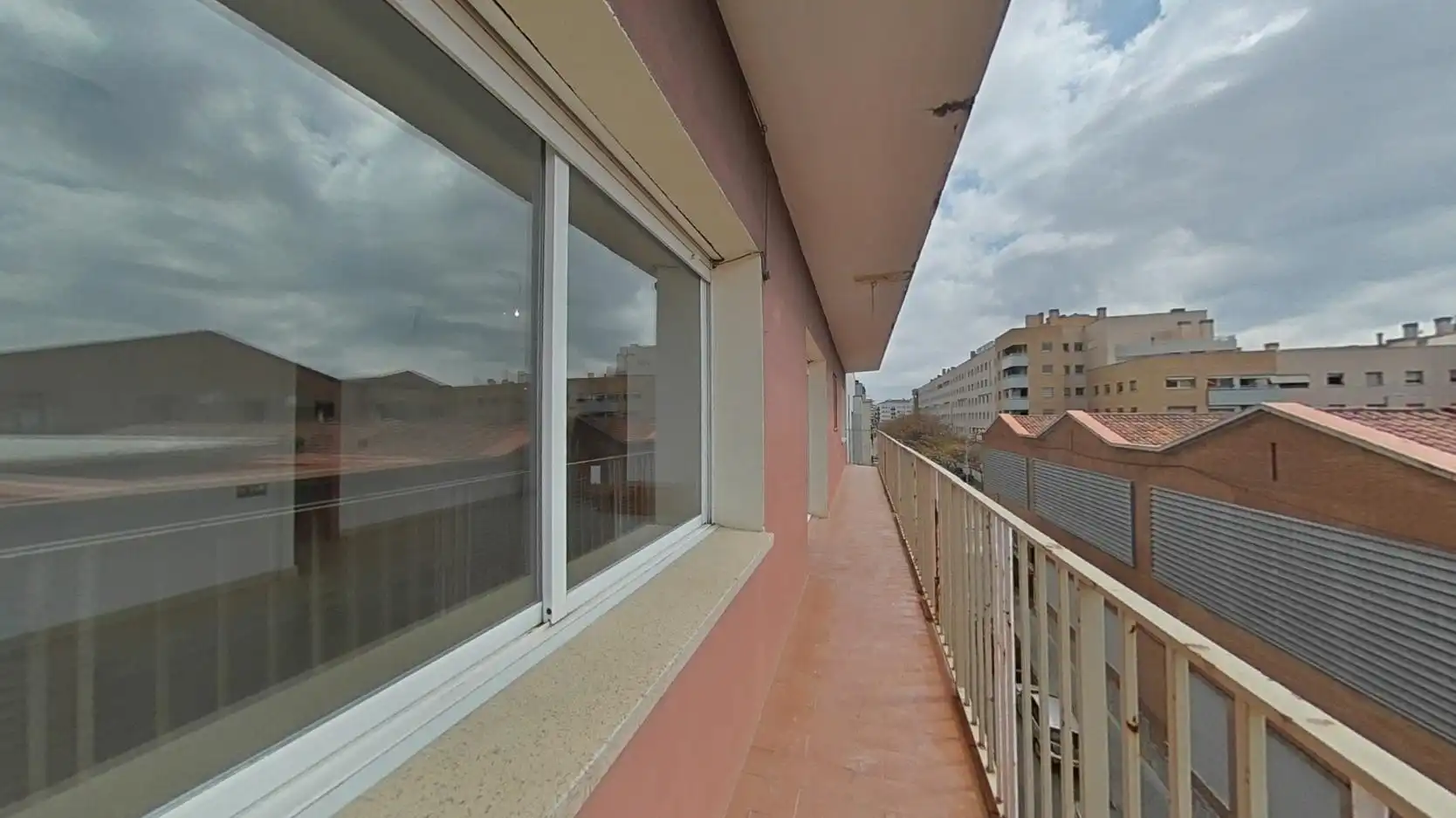 Terraza de Piso en venta en Terrassa con Calefacción