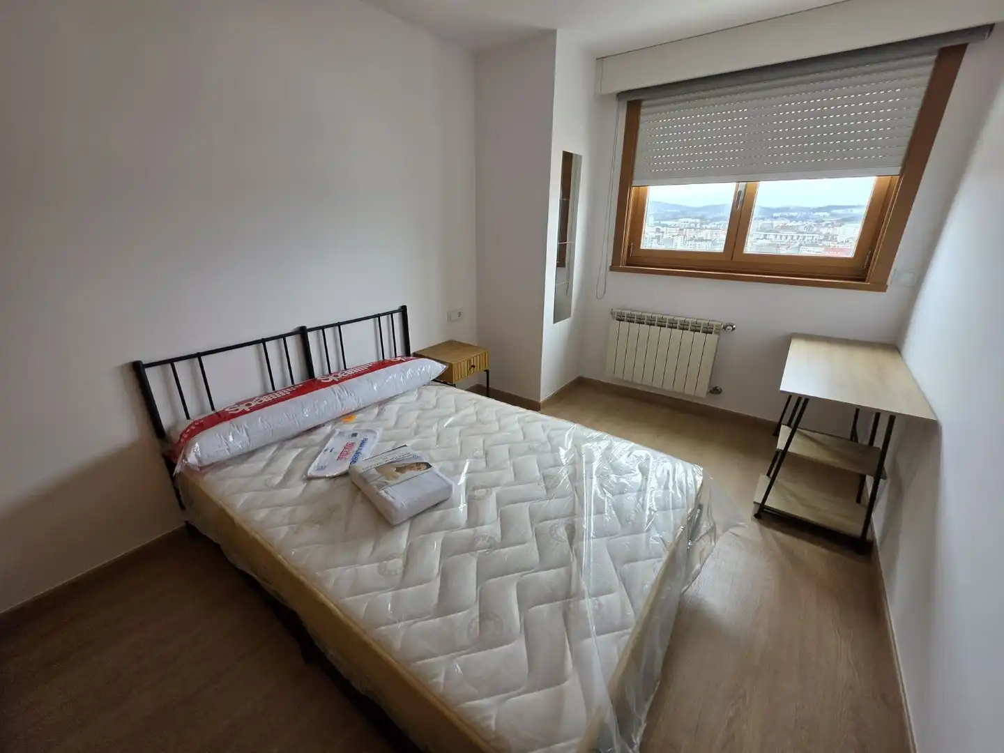 Bedroom of Flat for rent in A Coruña Capital   with Heating and Furnished