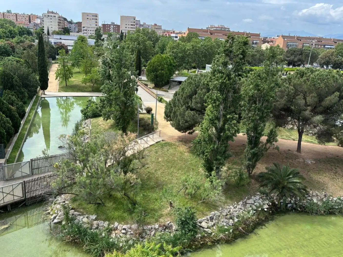 Maisonette zur Miete in Girona mit Klimaanlage, Heizung und Terrasse