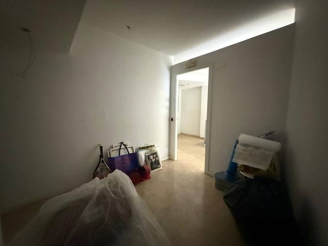 Local comercial en Venta en Sant Adriá Nord