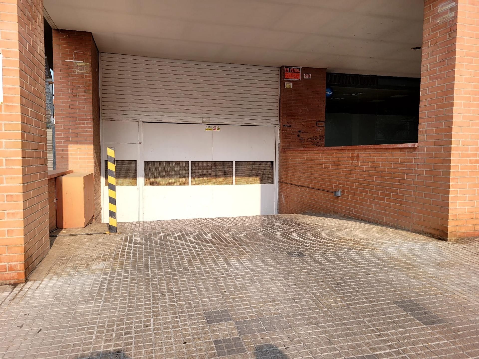 Aparcament de Garatge en venda en Reus