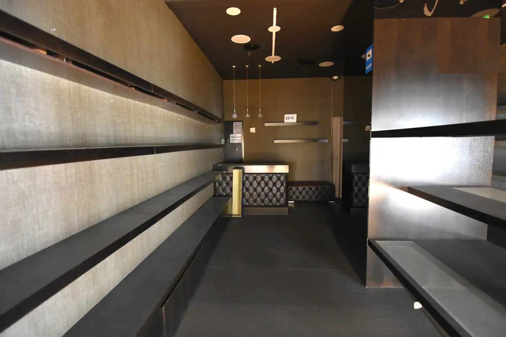 Local comercial en alquiler en Rúa Ramón y Cajal, imagen 5