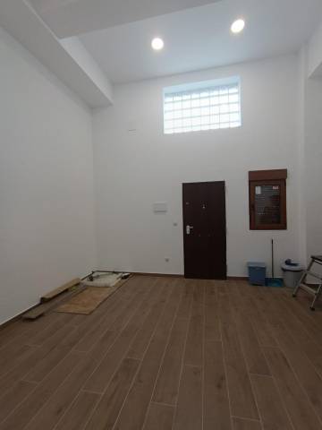 Local comercial en Venta en Burtzeña