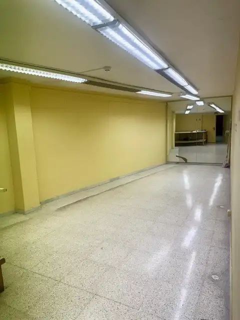 Gewerbefläche zur Miete in Carrer del Clavell 1, imagen 11