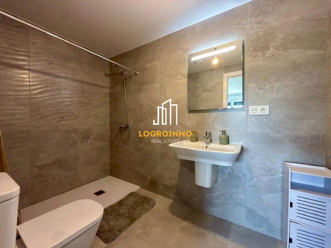 Flat for rent in Logroño, La Rioja