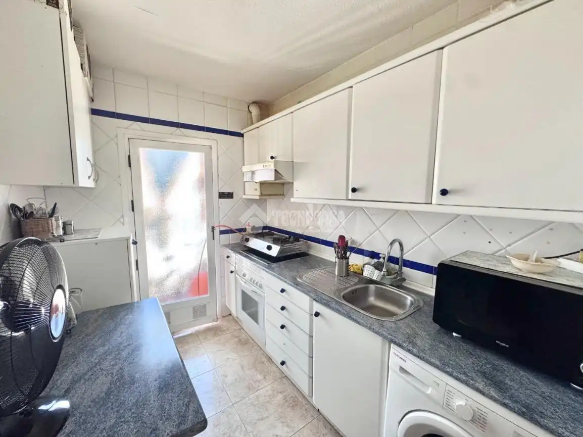 Küche von Wohnung zum Verkauf in Yuncos mit Klimaanlage und Terrasse