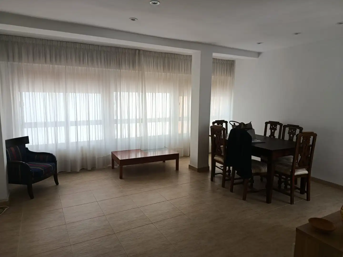 Sala de estar de Piso en venta en Castellón de la Plana / Castelló de la Plana con Amueblado, Horno y Lavadora