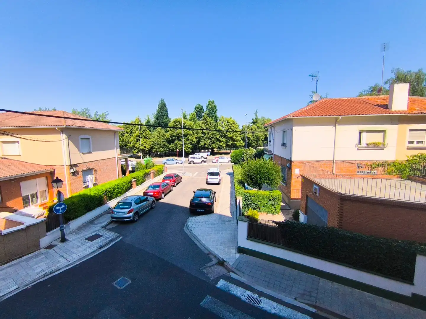 Außenansicht von Wohnung zur Miete in Palencia mit Heizung, Parkett und Terrasse