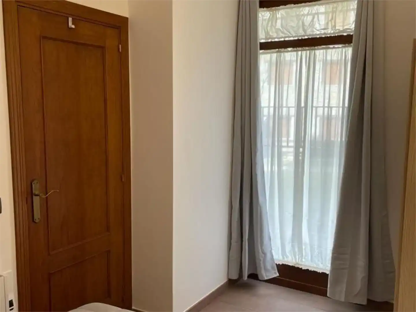 Habitación de Apartamento en venta en Benasque con Jardín privado, Piscina y Amueblado