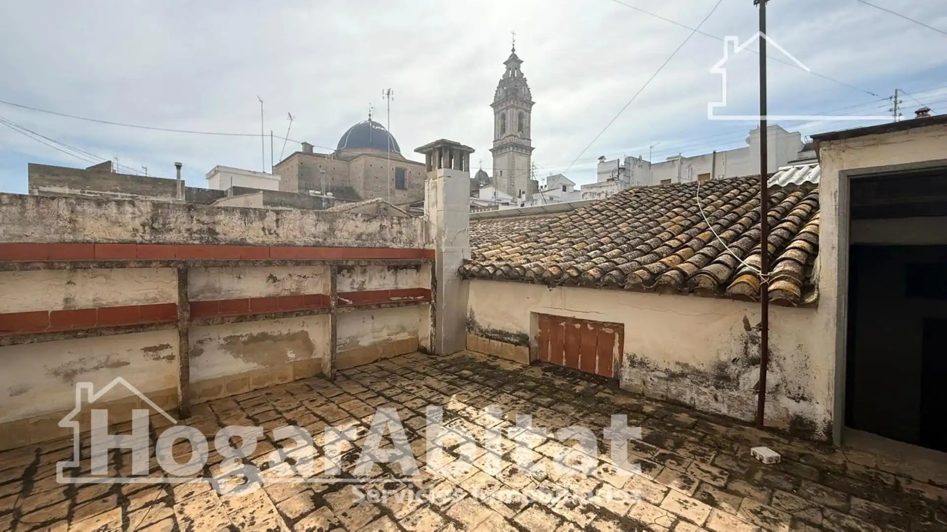 Exterior view of Houses for sale in Oliva  with Terrace, Storage room and Balcony