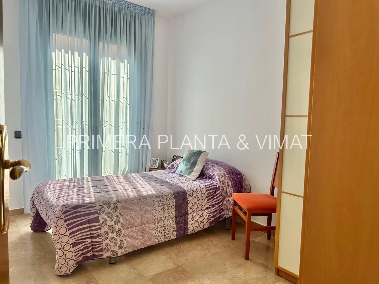 Schlafzimmer von Haus oder Chalet zum Verkauf in Mataró mit Heizung, Terrasse und Schwimmbad