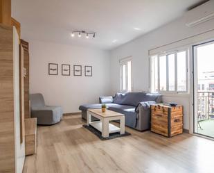 Flat to rent in Carrer de Provença, El Camp de l'Arpa del Clot