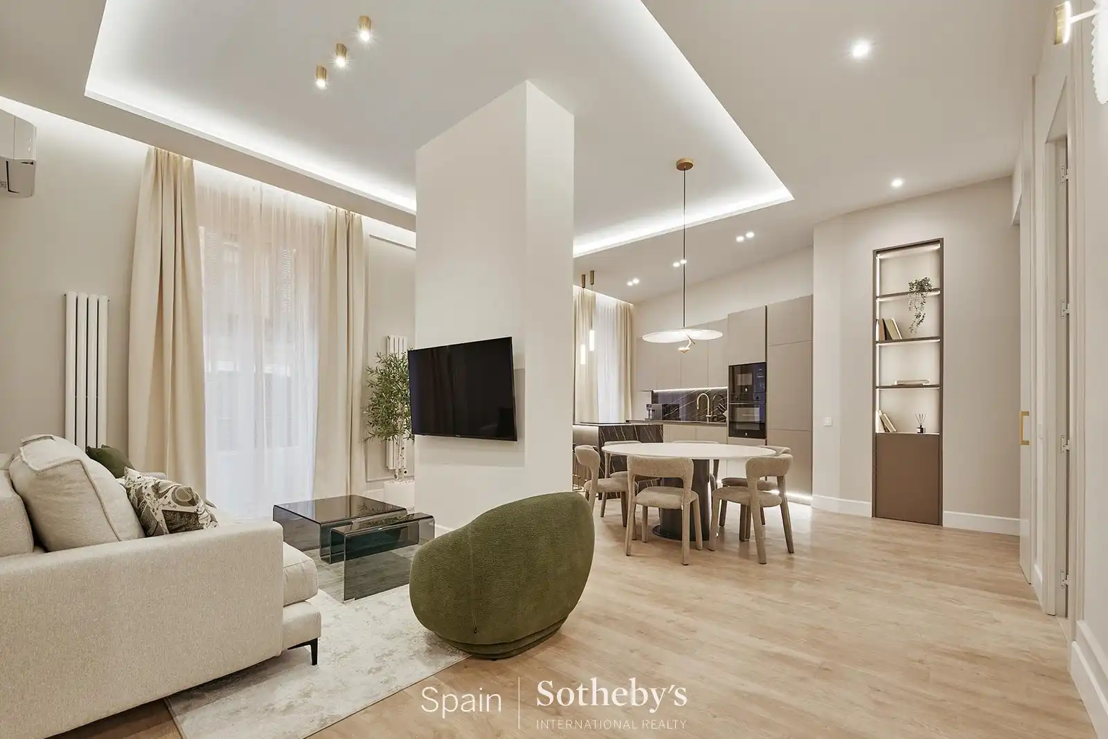 Apartamento con ascensor en venta en Calle del Barco