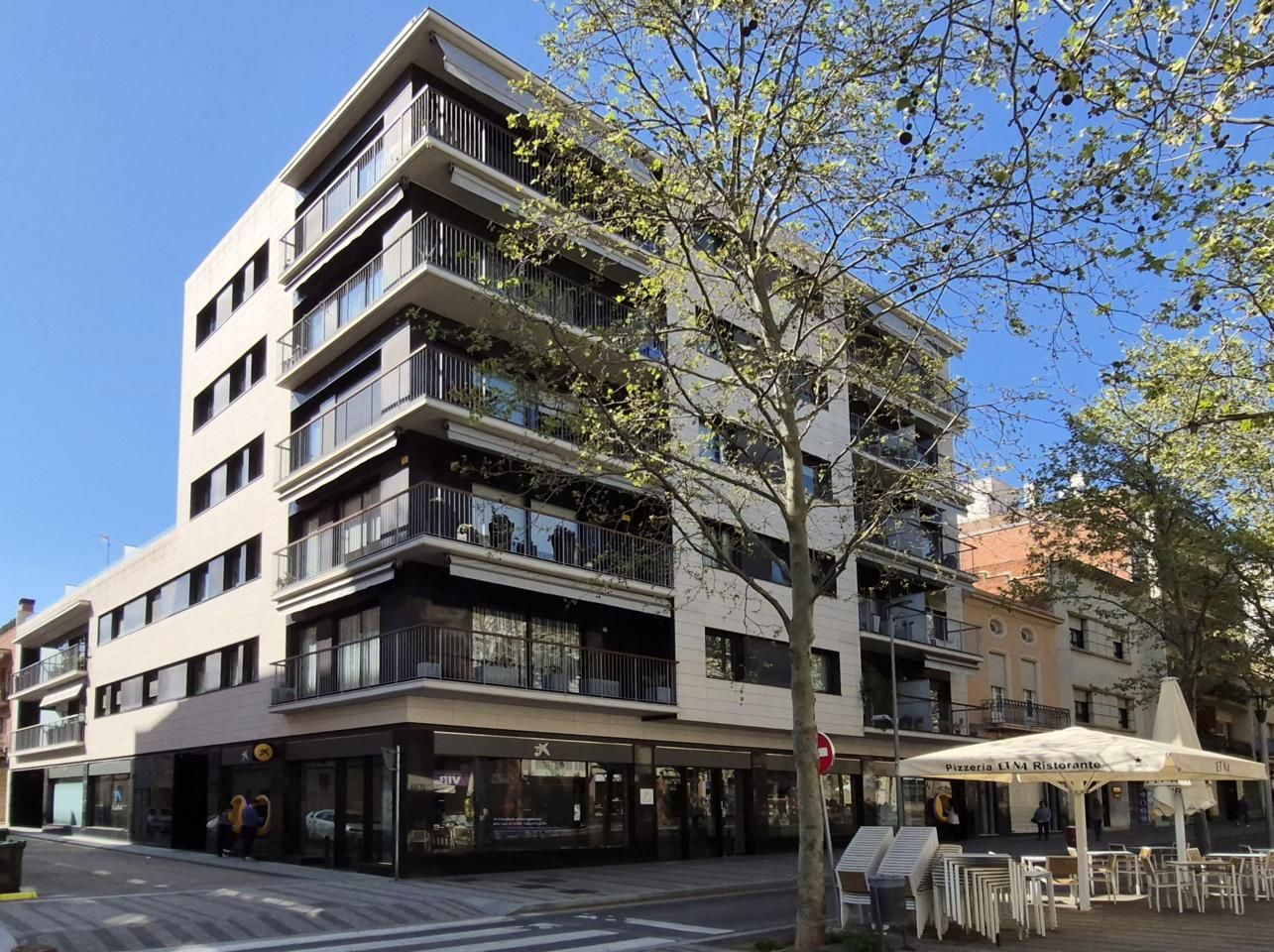 Exterior view of Duplex for sale in Terrassa  with Air Conditioner, Heating and Terrace