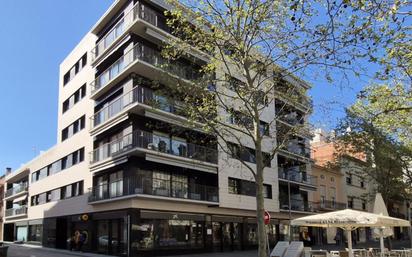 Exterior view of Duplex for sale in Terrassa  with Air Conditioner, Heating and Terrace