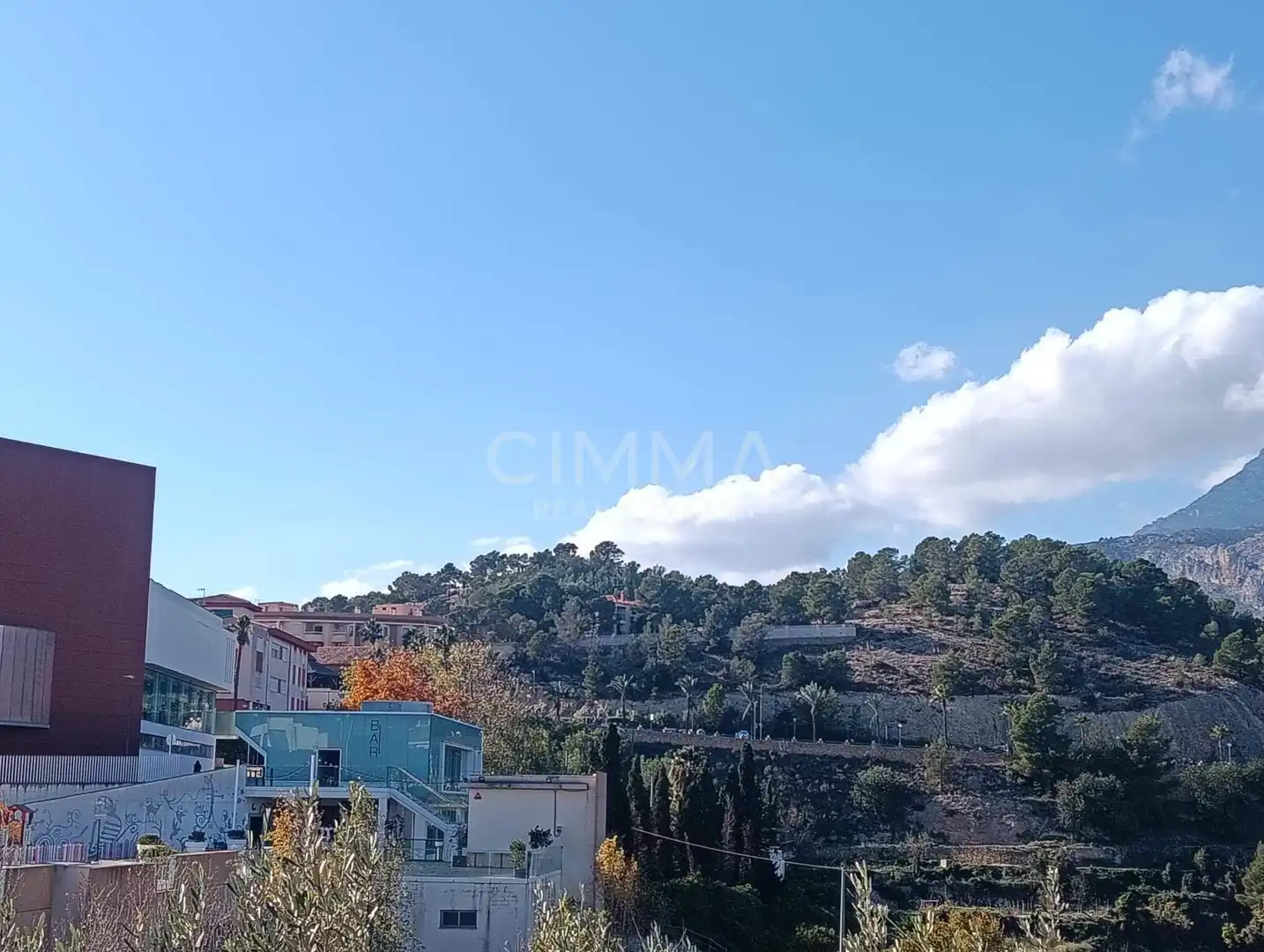 Vista exterior de Casa o xalet en venda en La Nucia amb Terrassa i Traster