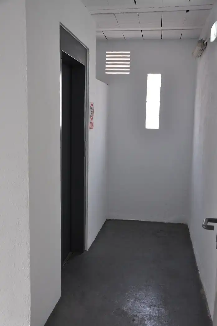Garage zur Miete in Carrer Méndez Núñez, 43, Centre