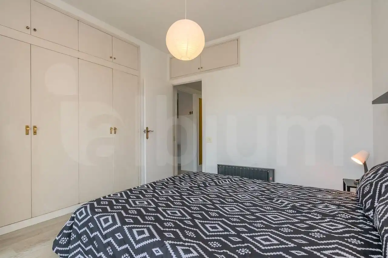 Bedroom of Flat for rent in Barcelona  with Heating, Parquet flooring and Terrace
