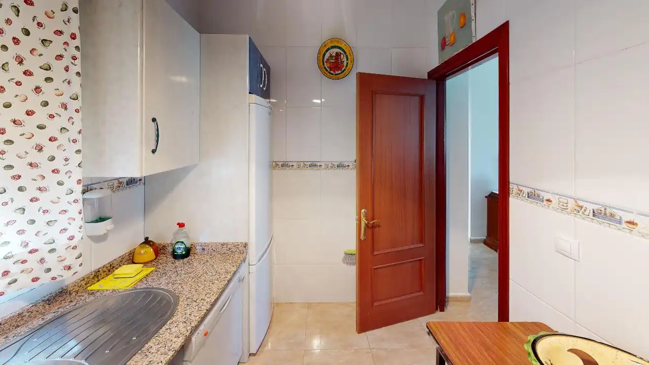 Kitchen of Buildings for sale in Cambil  with Community pool