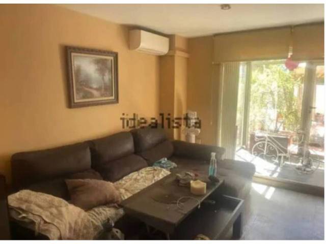 Piso en Venta en Calle Ausias March en Malilla