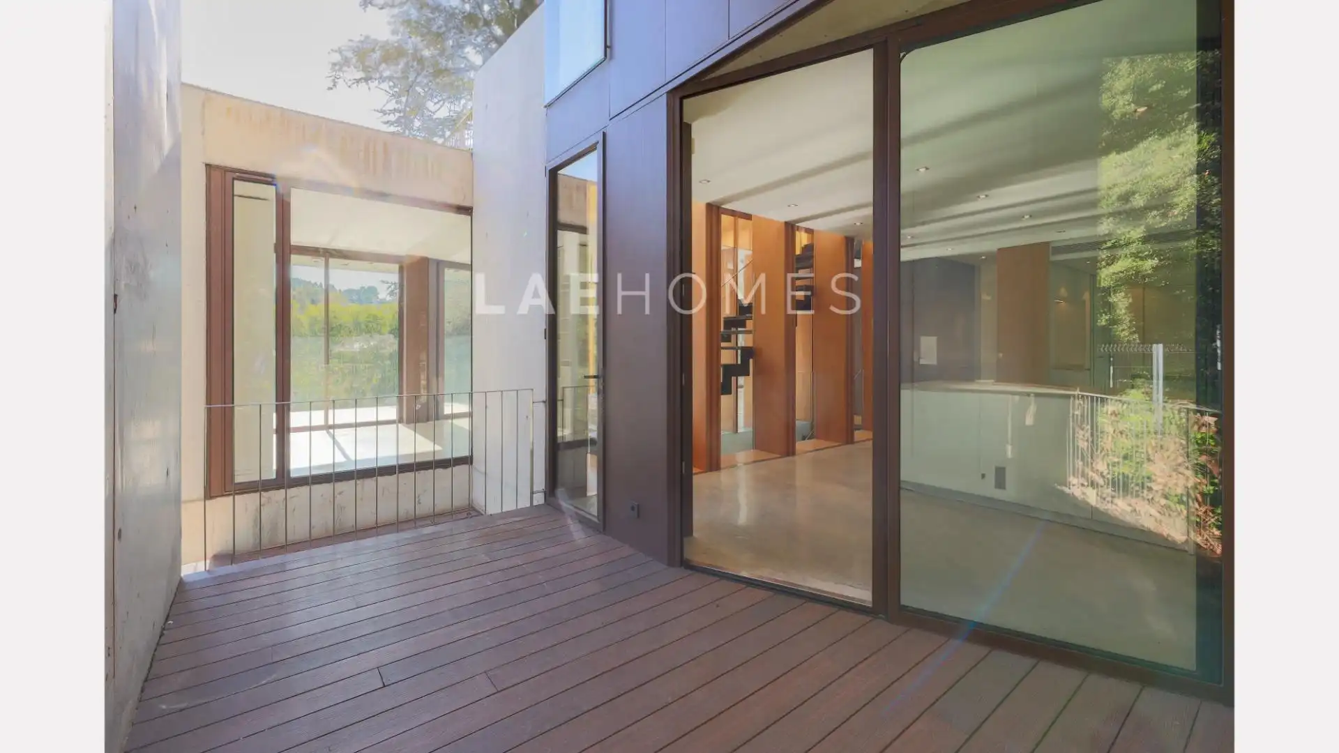 Terraza de Casa o chalet en venta en Sant Cugat del Vallès con Aire acondicionado, Calefacción y Jardín privado
