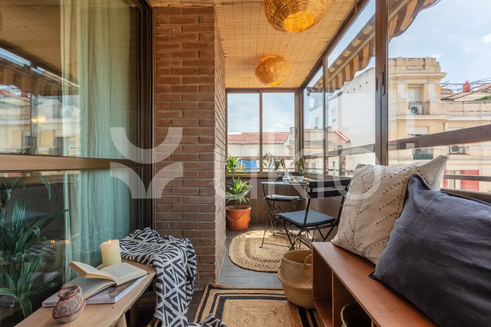 Balcony of Apartments for rent in Madrid  with Air Conditioner, Heating and Terrace