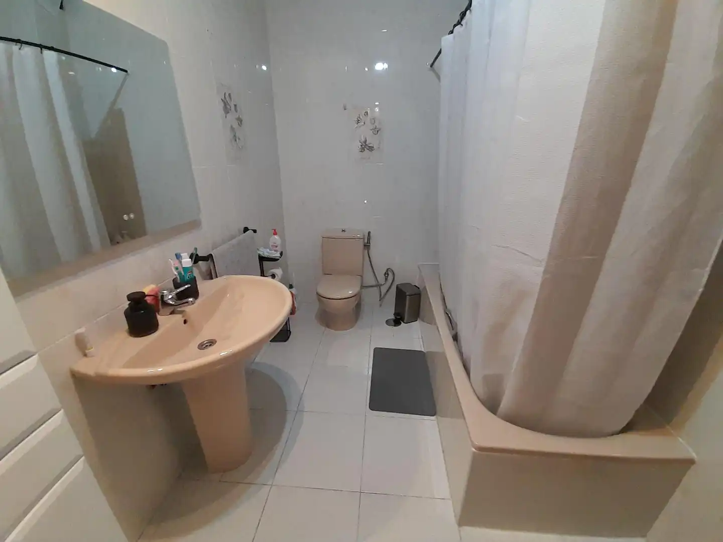 Bathroom of Flat for sale in Cacabelos  with Heating, Private garden and Terrace