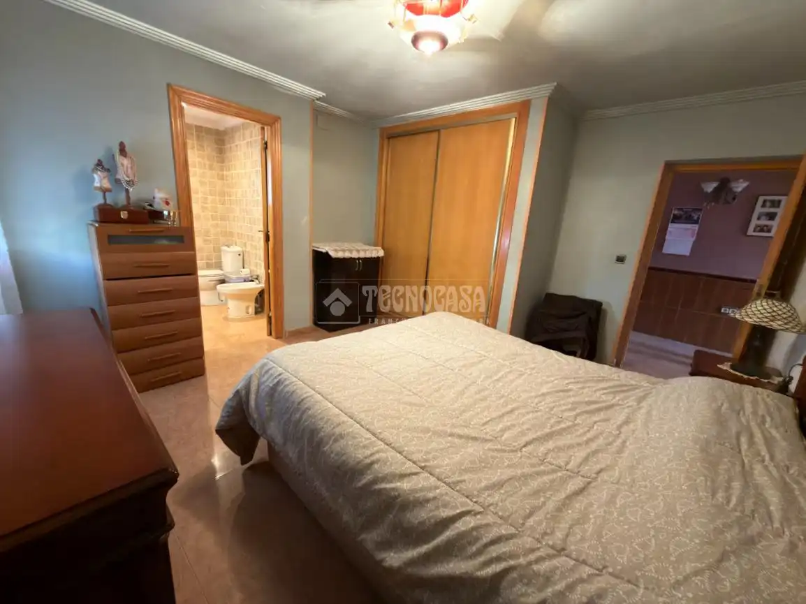 Habitación de Finca rústica en venta en Paterna con Terraza y Alarma