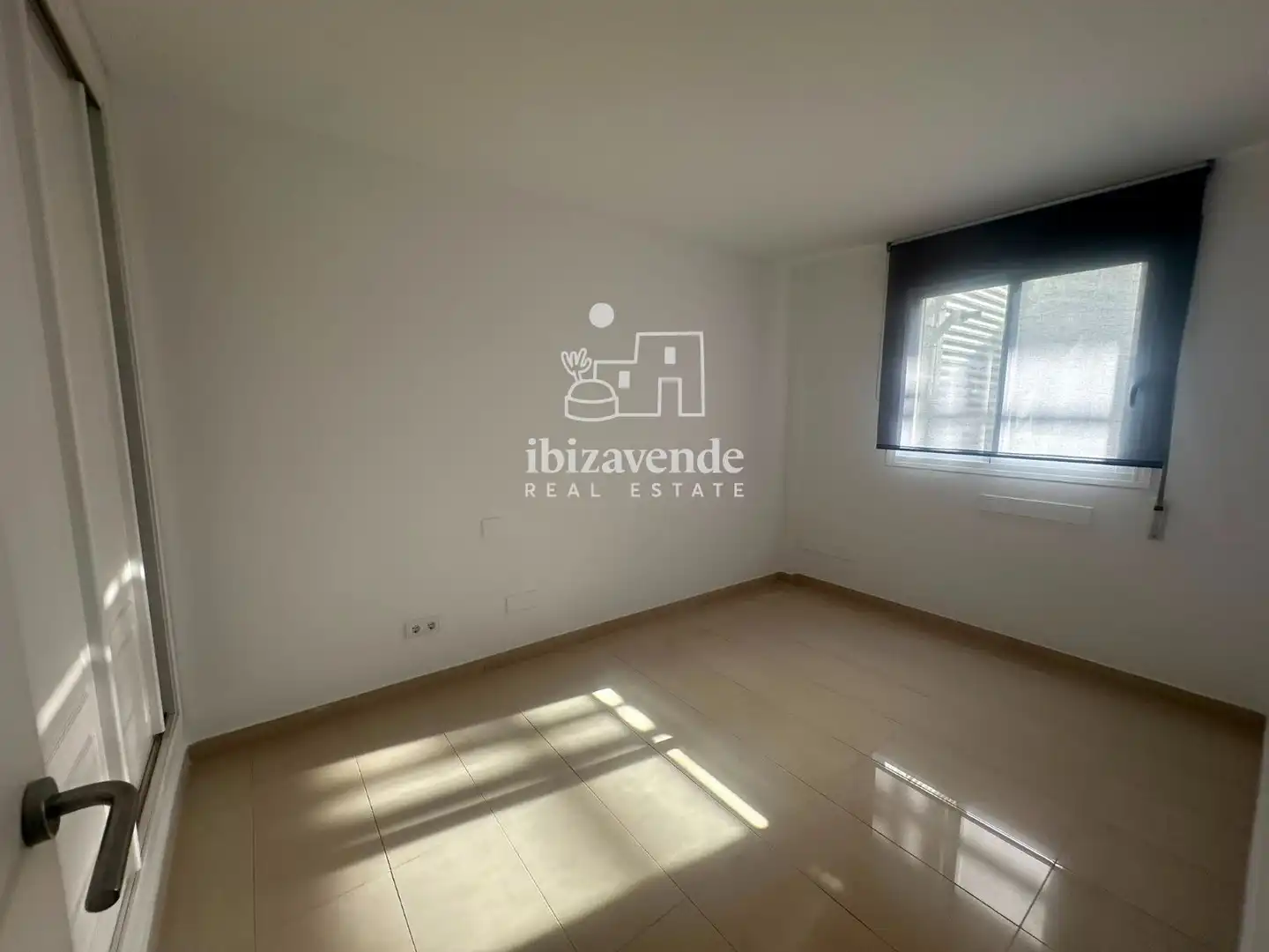 Bedroom of Flat for rent in Eivissa  with Air Conditioner, Terrace and Swimming Pool