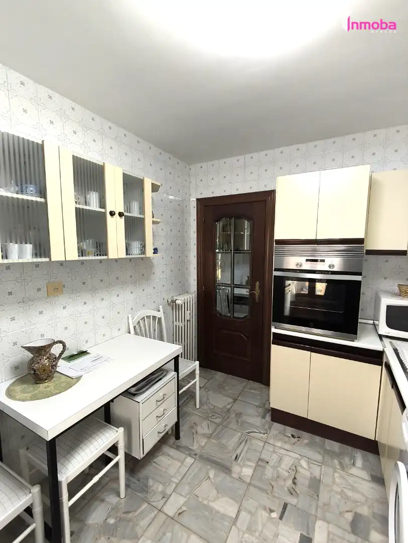 Cocina de Piso en venta en Aranda de Duero con Calefacción, Parquet y Trastero