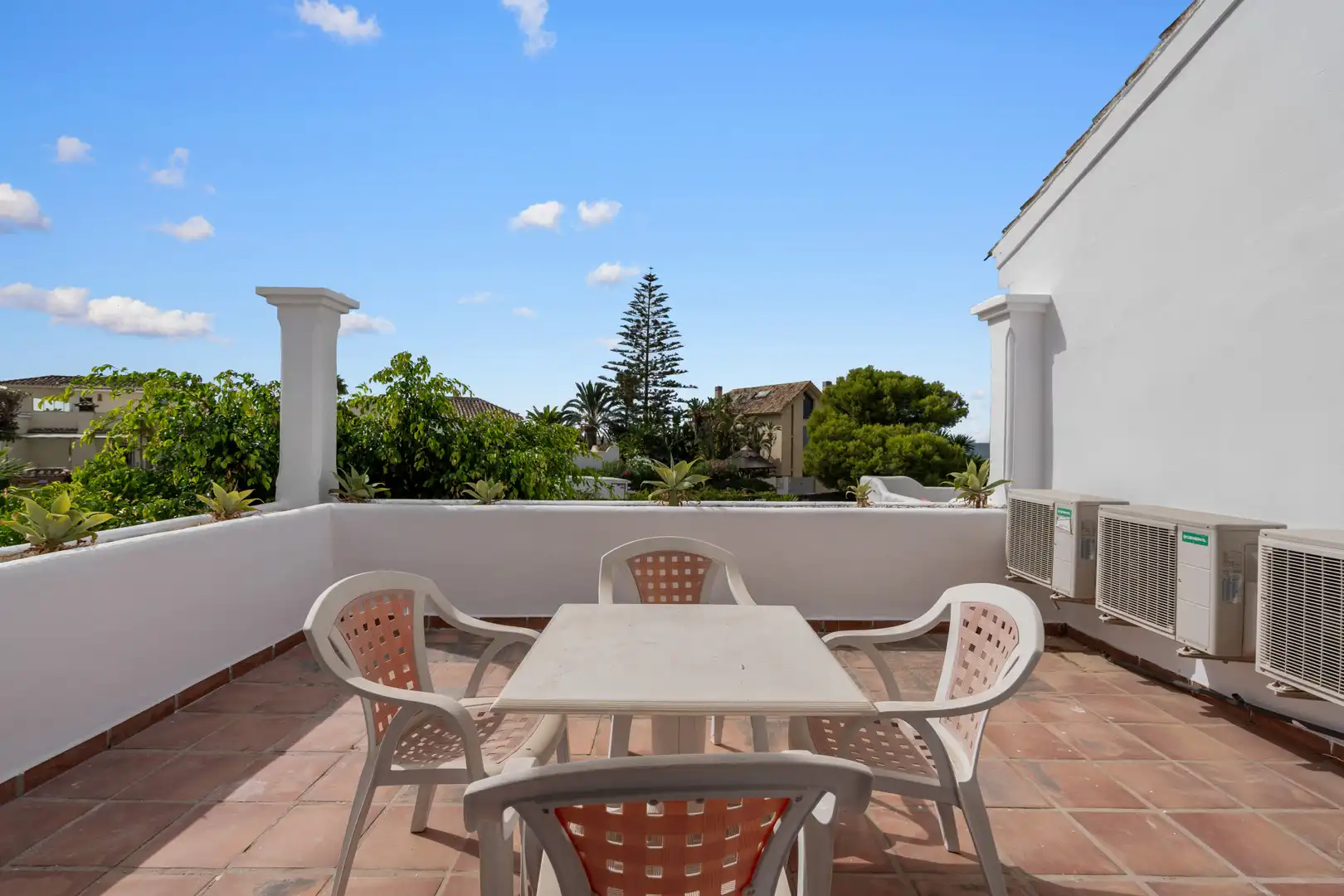 Terraza de Casa adosada en venta en Marbella con Aire acondicionado, Terraza y Piscina