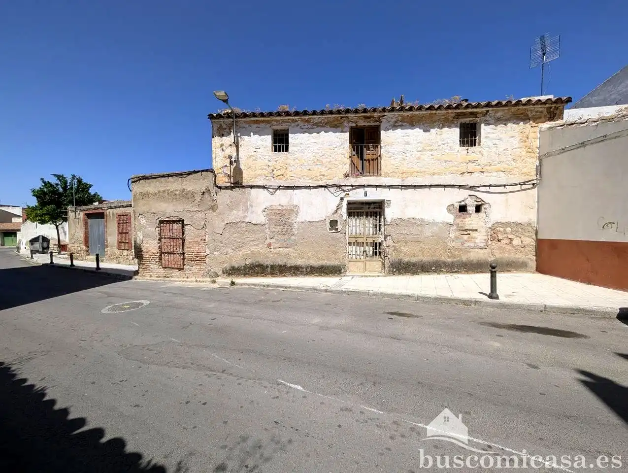 Exterior view of Residential for sale in Linares