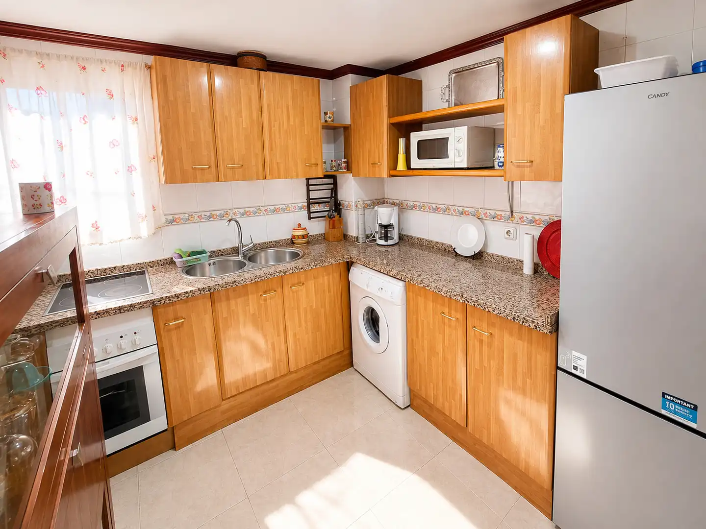 Cocina de Piso en venta en Torremolinos con Terraza