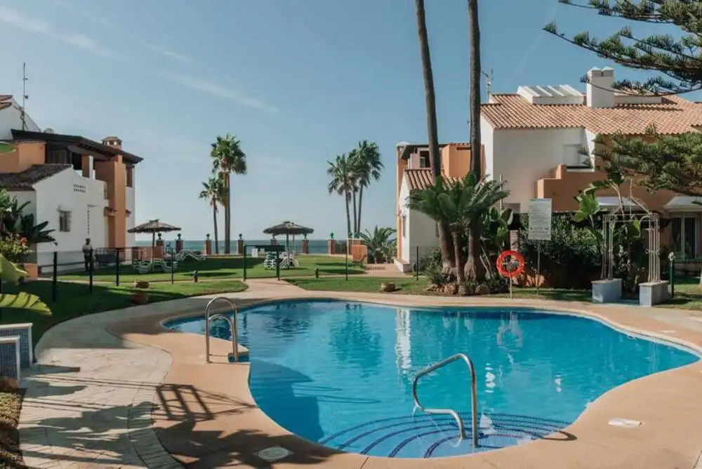Ground floor with pool to rent in Río Real - Los Monteros, imagen 26