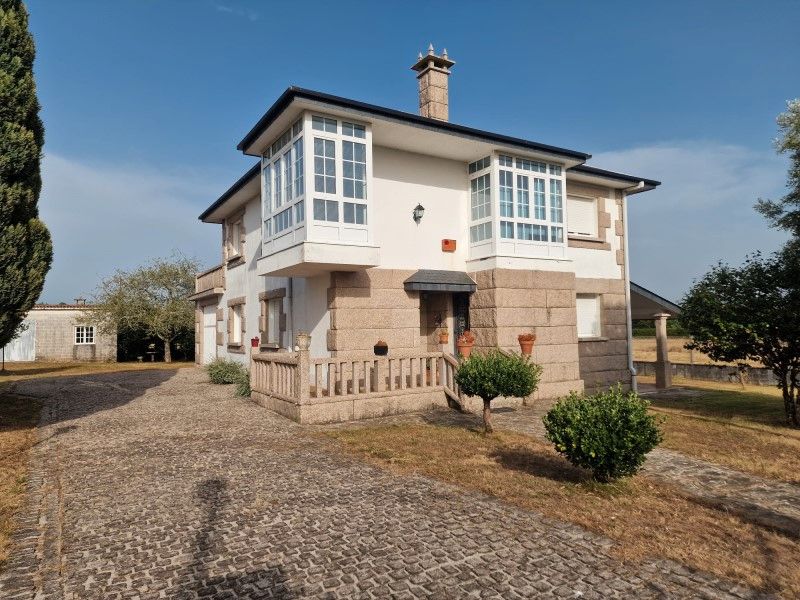 Exterior view of House or chalet to rent in Touro  with Heating, Private garden and Parquet flooring
