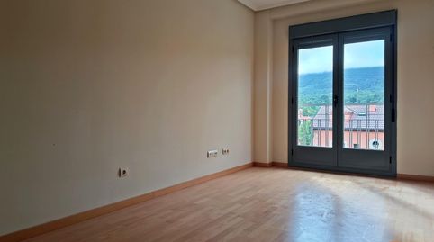 Foto 2 de Piso de alquiler en Paseo de la Constitucion, Real Sitio de San Ildefonso, Segovia