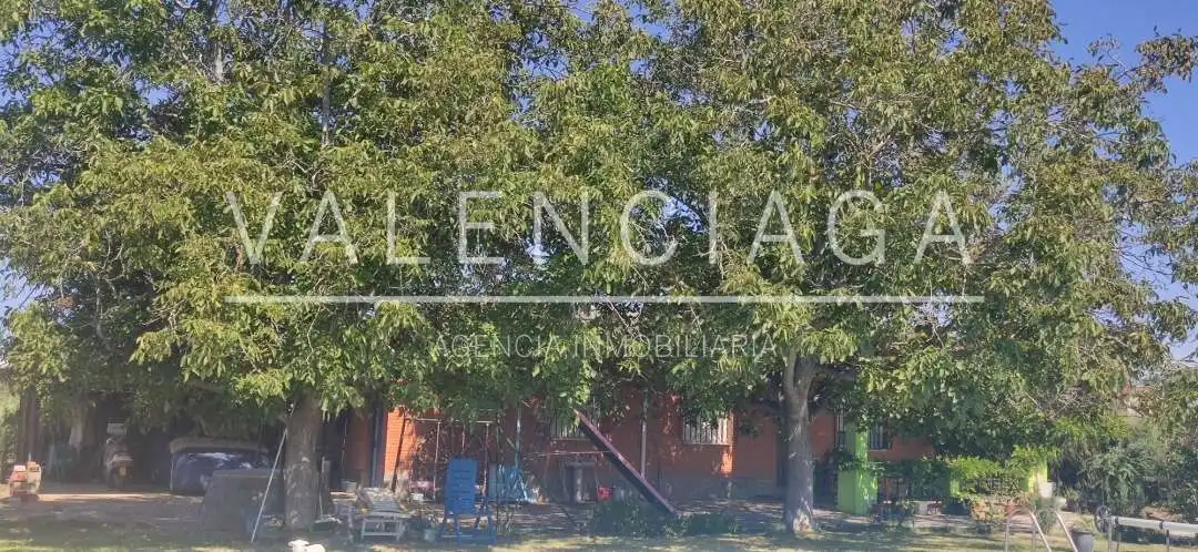 Vista exterior de Casa o xalet en venda en Coreses amb Calefacció