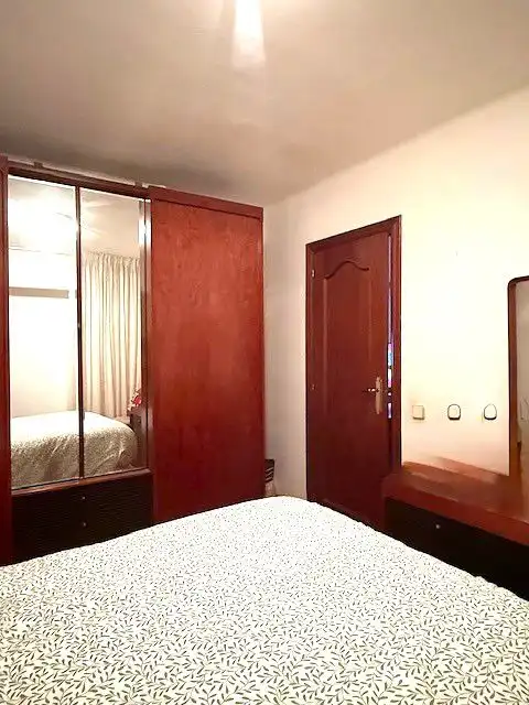 Schlafzimmer von Wohnung zum Verkauf in Sant Boi de Llobregat mit Klimaanlage, Heizung und Parkett