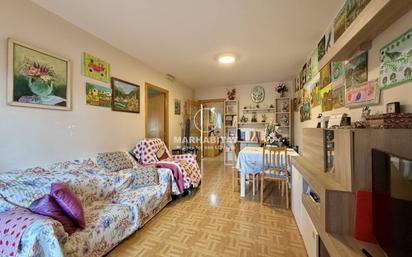 Living room of Flat for sale in Figueres  with Heating and Terrace