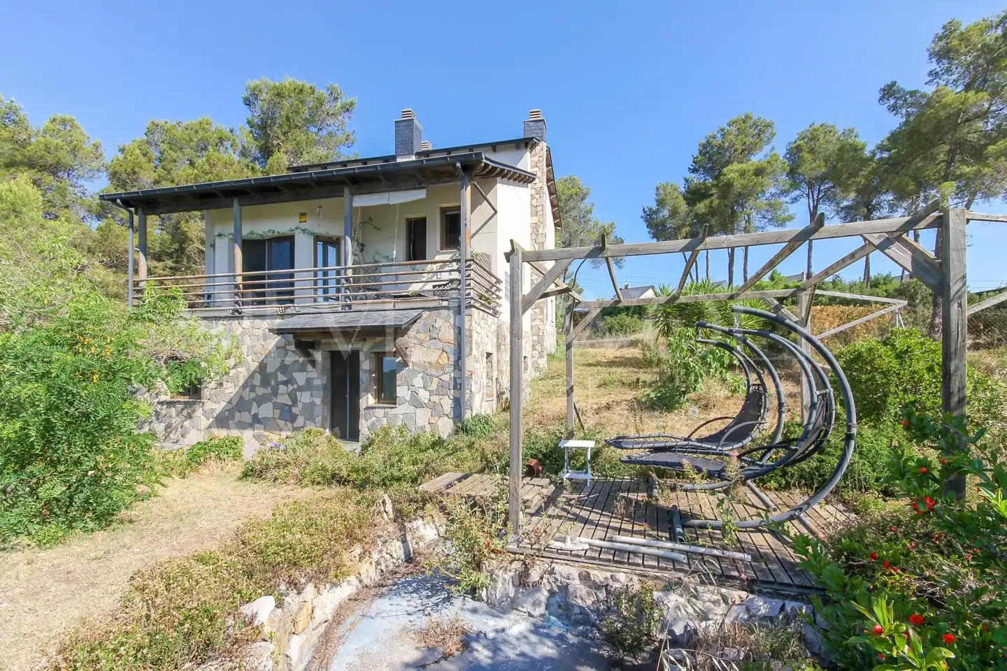 Vista exterior de Casa o chalet en venta en Vallirana con Calefacción, Jardín privado y Parquet
