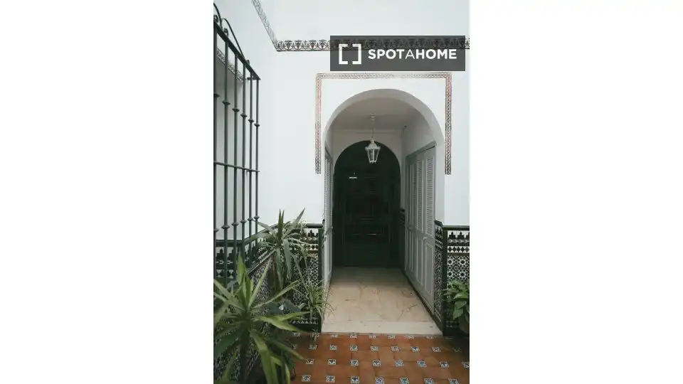Habitació a Sevilla, Sevilla