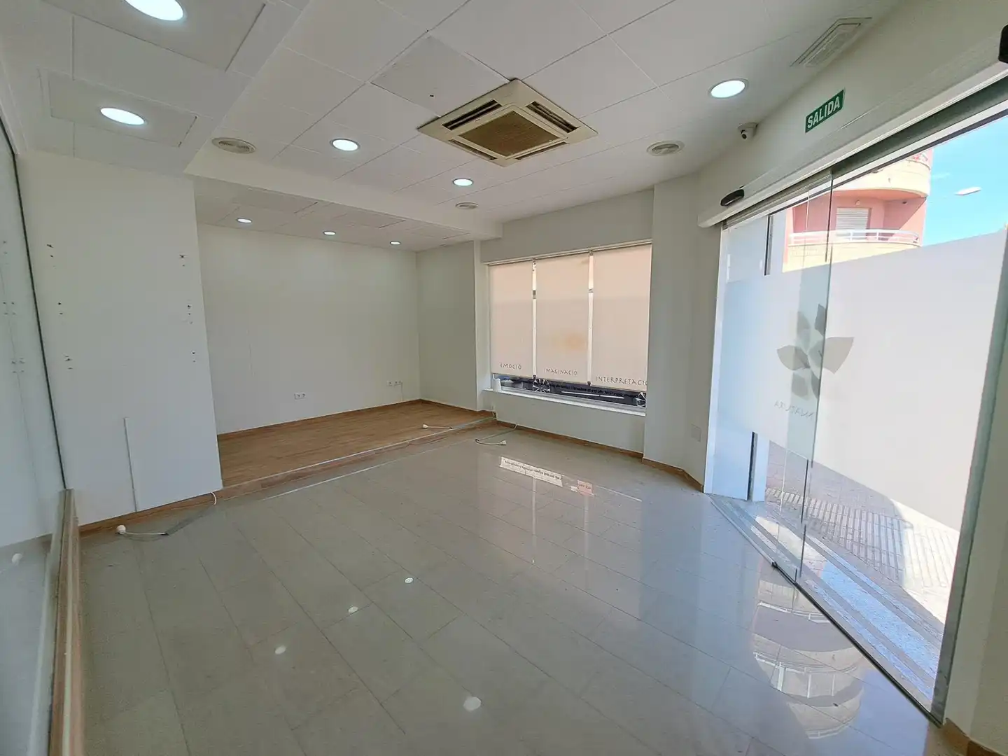 Business premises for sale in Calle Carrer Verge del Lluch, imagen 3