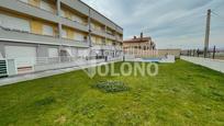 Swimming pool of Duplex for sale in Cuzcurrita de Río Tirón  with Heating, Parquet flooring and Terrace