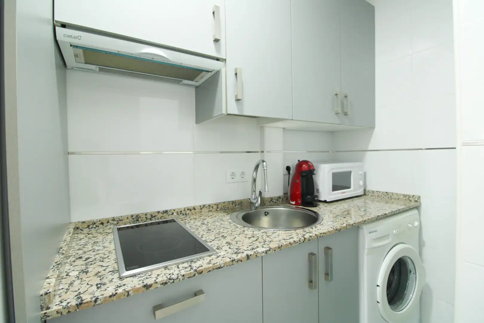 Apartamento con terraza en alquiler en Glorieta Cortadura, imagen 7