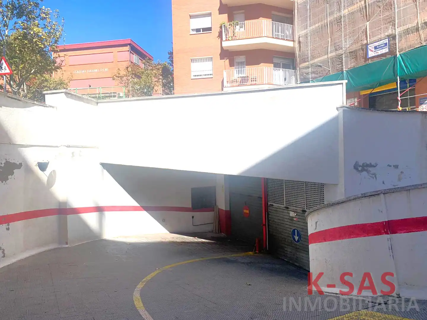 Individual con ascensor en venta en Carrer dels Cedres 35