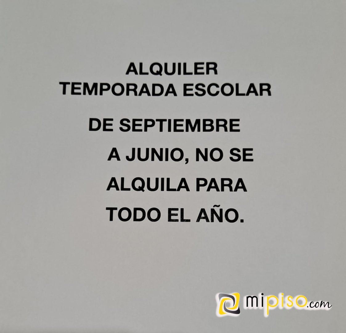 Aparcament de Pis de lloguer en Laredo amb Moblat