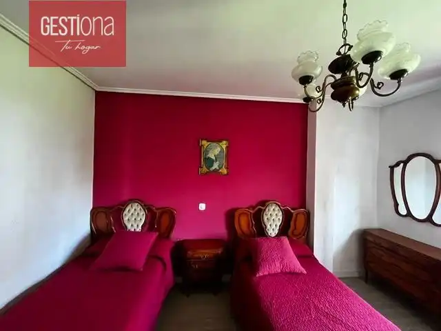Dormitori de Casa o xalet en venda en Noja
