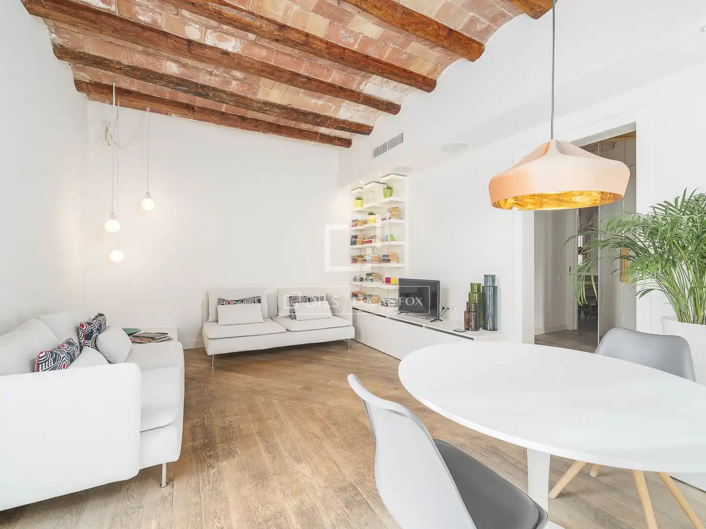 Living room of Flat for sale in Barcelona  with Air Conditioner, Heating and Parquet flooring